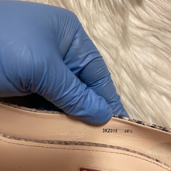 Prada Python pink snake skin Peep- toe wedge - Picture 8 of 16